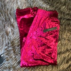 Tahari velvet pj bottoms Sz small New! So soft